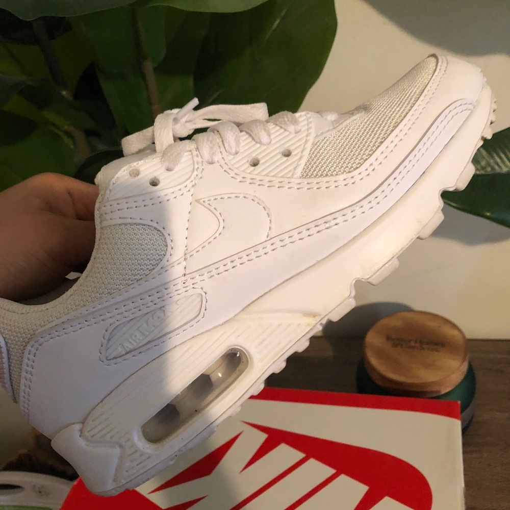 White air max 90